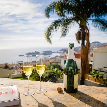 Ocean Bay By Emporio Villa *