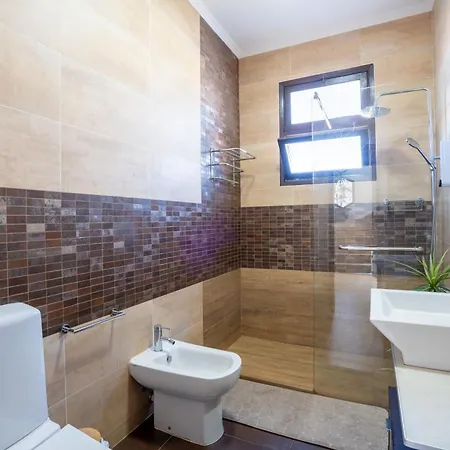 Ocean Bay By Emporio Villa Funchal (Madeira)